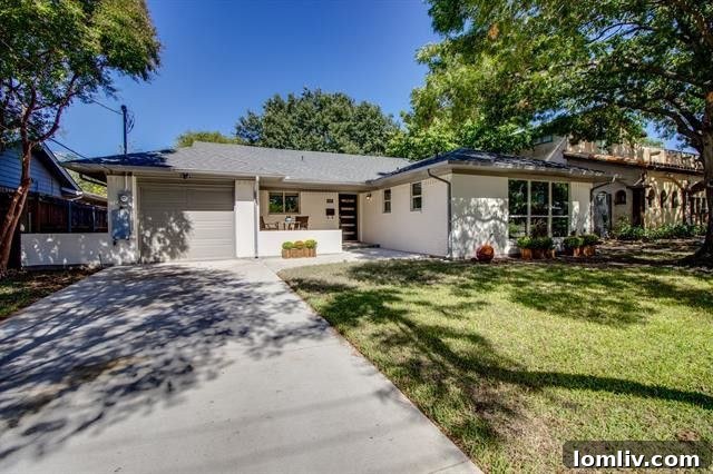 Lanewood Circle Family Home