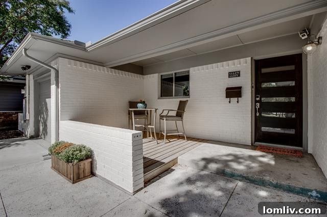 Lanewood Circle Living Room