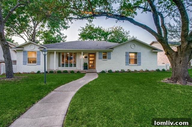 Stunner on Scotsmeadow Drive