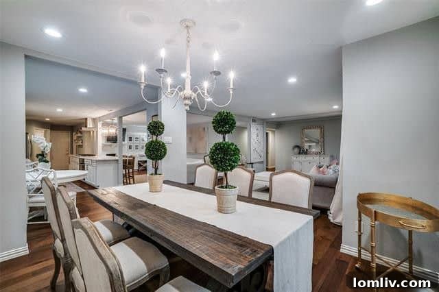 Scotsmeadow Drive Living Area