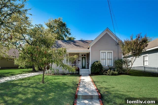 Charming Exterior of Historic Craftsman Home in McKinney's Historic District