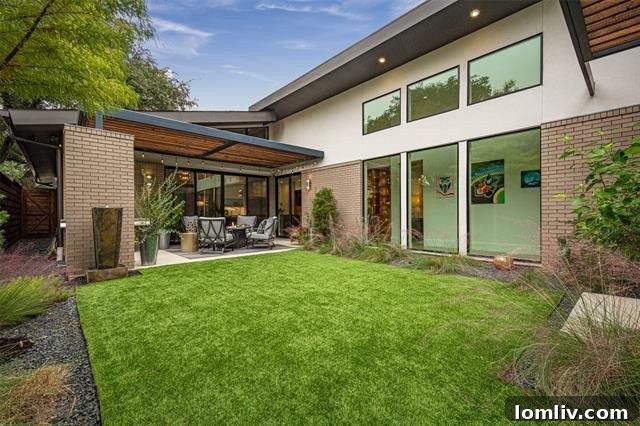 Marc Marion's Midcentury Masterpiece: A Green-Certified Builder's Home 11 Energy-Efficient Backyard Oasis