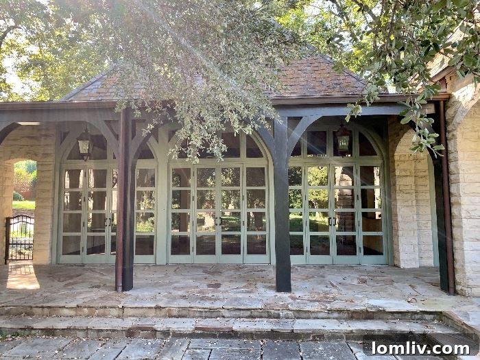 Trevino-Country-estate-ext-1