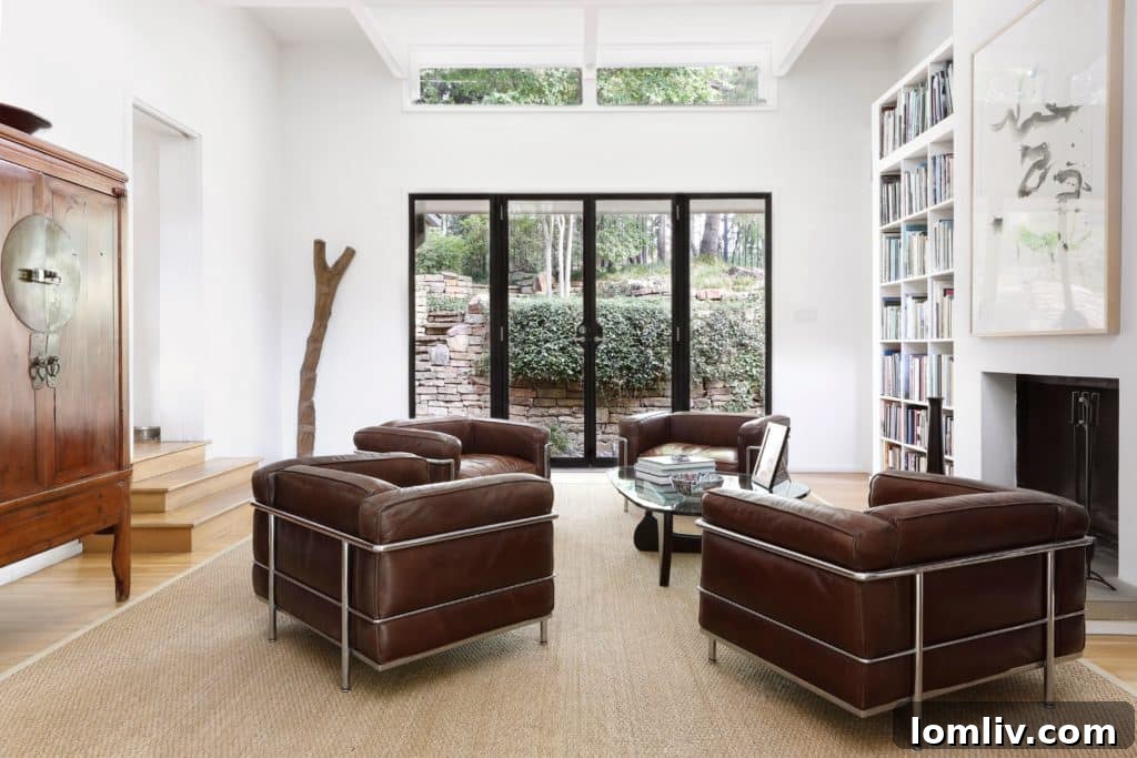 Sleek modern architecture of a Turtle Creek residence