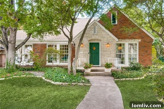East Dallas Open House - Charming Home Exterior