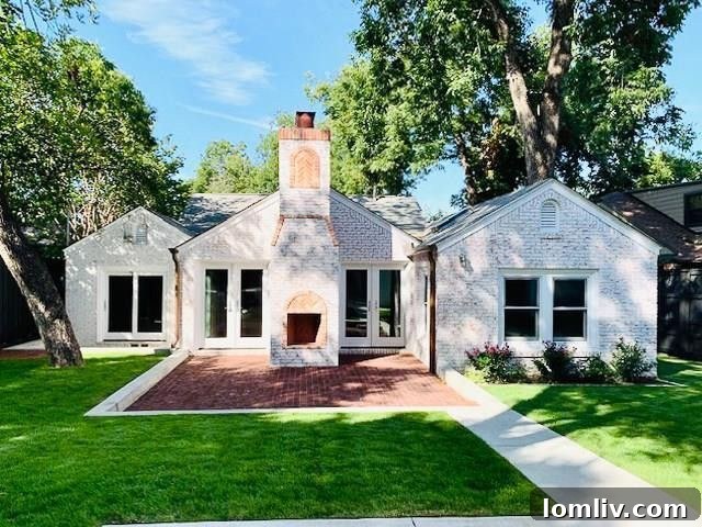 Spacious Living Area with Natural Light