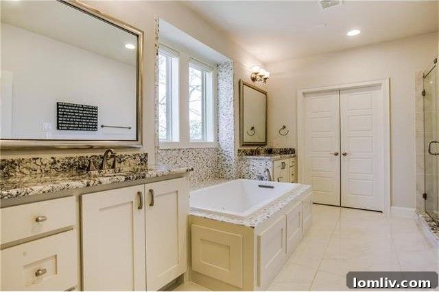 Spacious Bedroom Luxury Rental Dallas