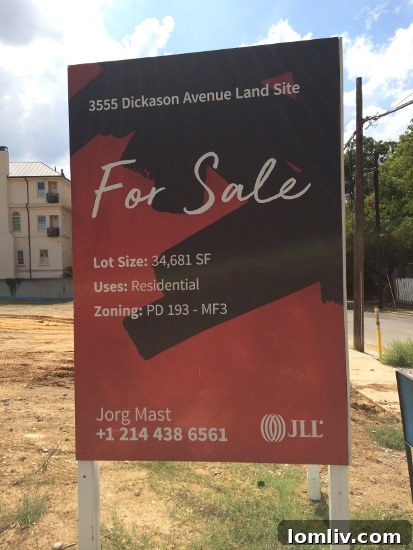 Hood and Dickason corner for sale