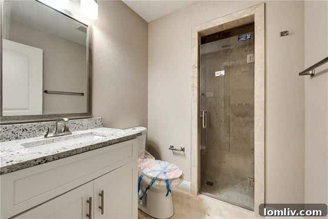 Rockwall Master Suite: Private Balcony and Luxury Bath