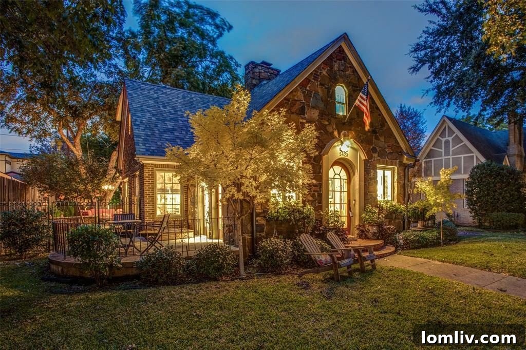 Merrimac M Streets Home Dallas