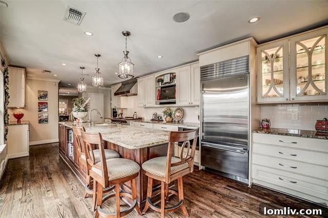 Kessler Park Kitchen Island