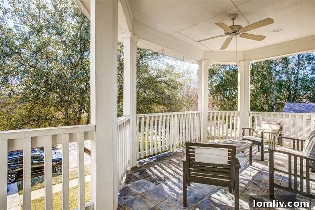 Elegant front exterior of 5345 Goodwin Avenue, showcasing Craftsman Prairie architecture