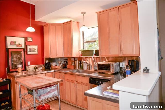 Detailed view of the charming dining area, perfect for intimate gatherings