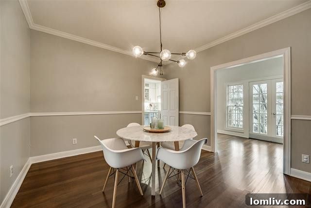 Charming street view near Highland Park amenities, Dallas