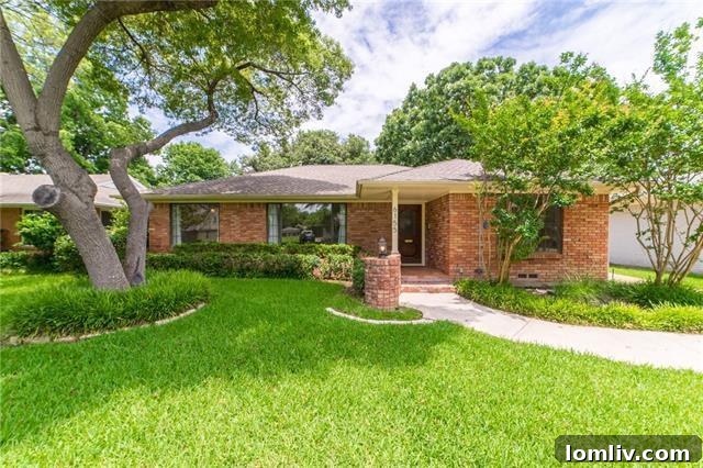 Lakewood Heights Premium Picks or Savvy Steals 7 Monticello Avenue Home - 1950s Charm in Lakewood Heights Dallas