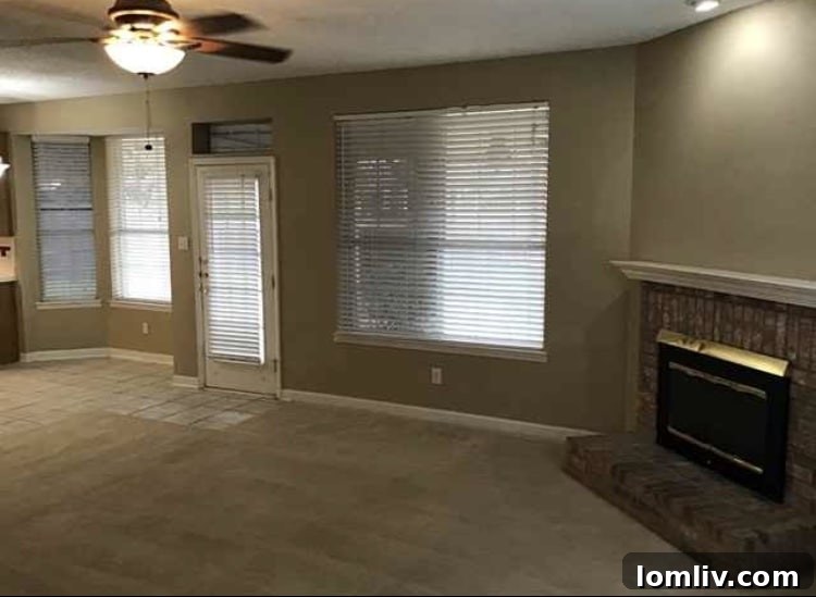 Modern kitchen with breakfast bar at 2709 Silver Maple Court