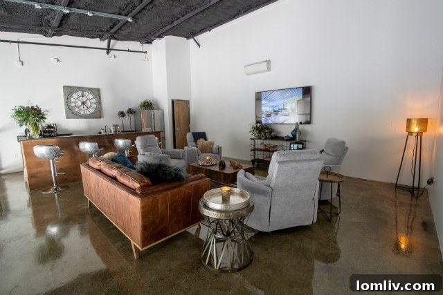 Autominium Mezzanine Lounge Area