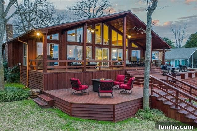 Panoramic lake views from a private waterfront property in Tool, TX