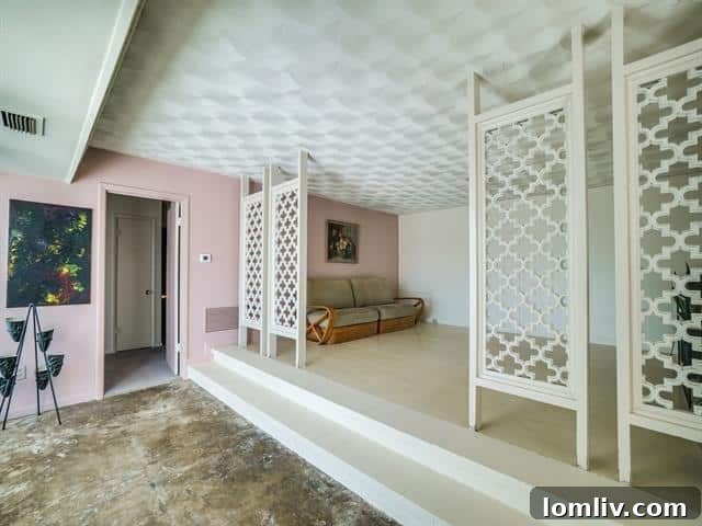 View of the private courtyard at 7847 Northaven Road