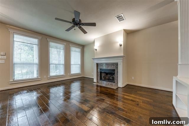 Bright and Open Living Space with Hardwood Floors