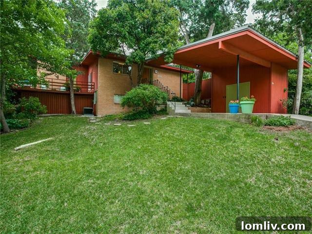 3454 S. Franklin Street: Keistwood Arch Swank Home