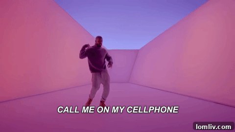 Two hands reaching out, symbolizing effective communication and collaboration between leaders