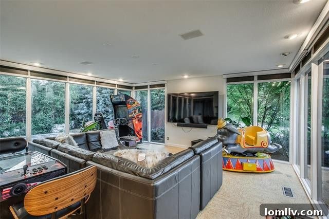 SponCons-640x480-NEW-1-1