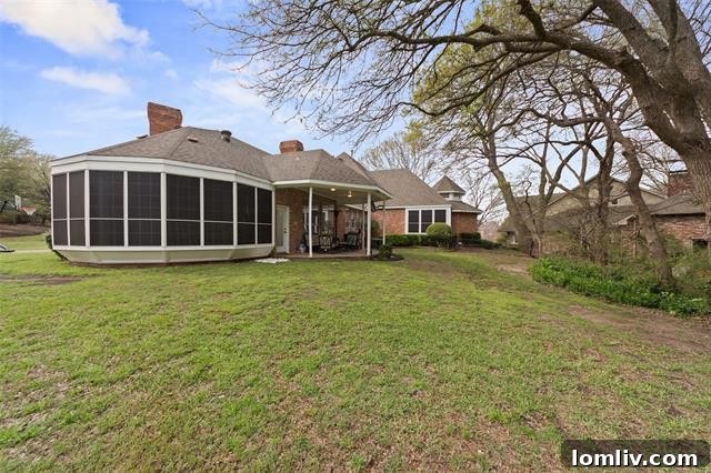 Exterior View of 1201 Shady Oaks Circle
