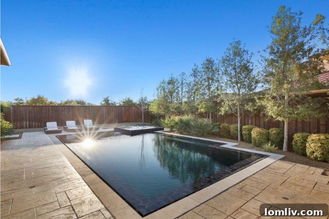 Spacious Patio and Outdoor Living Area with Electric Screens