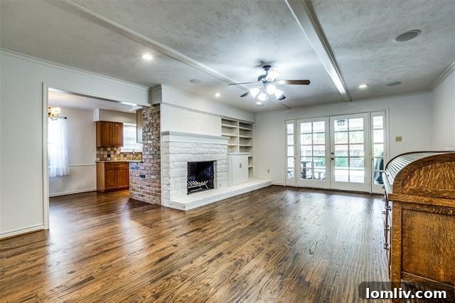 Mockingbird Lane's Captivating Gem: Gone Before You Know It 5 b3c23e51fde82adfc27d72f5a4e51a7fl-m3574250929xd-w1020_h770_q80