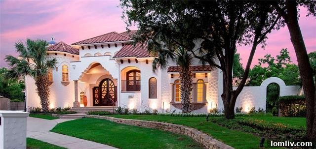 2917 Mountain Laurel Lane Front View