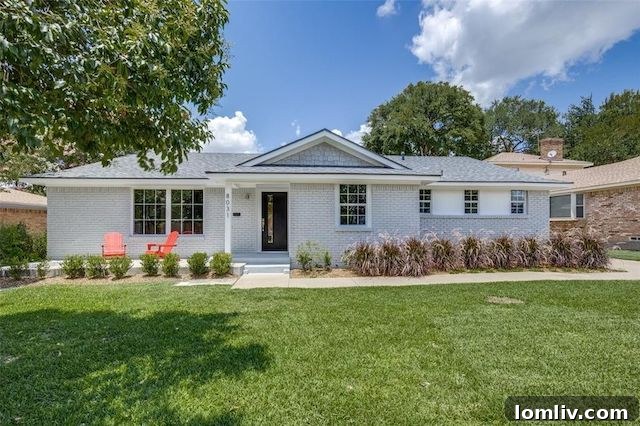 Charming Dallas home exterior with a welcoming curb appeal
