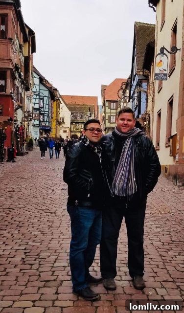 Modern exterior architecture of a Chris Sandlin custom home