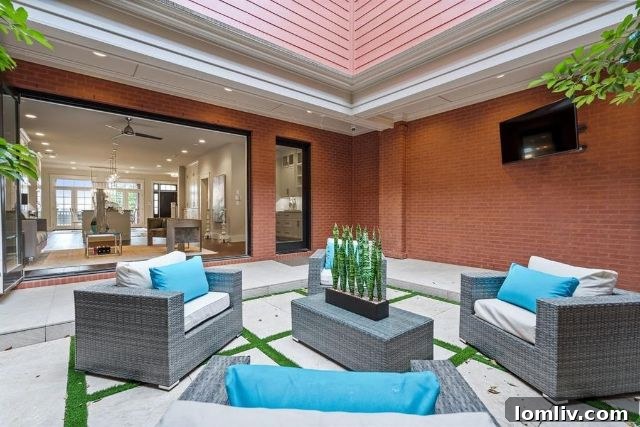 1549-Meeting-Street-1