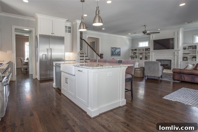Riverhills Custom Homes: Greatness is in the Details 3 Elegant Open-Concept Living in Fort Worth Luxury Home