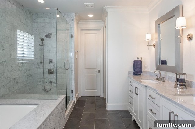 Riverhills Custom Homes: Greatness is in the Details 7 Luxurious Master Bathroom with Soaking Tub and Large Shower