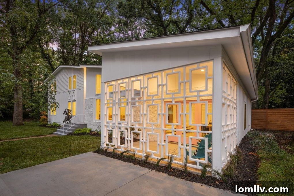 Midcentury Inspired Privacy Screening Outdoor Space