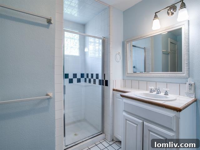 5417-Goodwin-Avenue-6