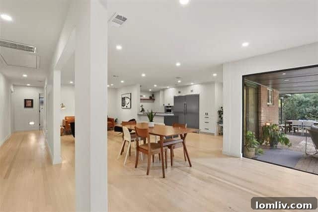 Gooding Drive: Panoramic Perfection Awaits 3 Modern Open Concept Kitchen with Quartz Countertops