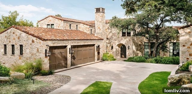 Austin Waterfront Home Exterior