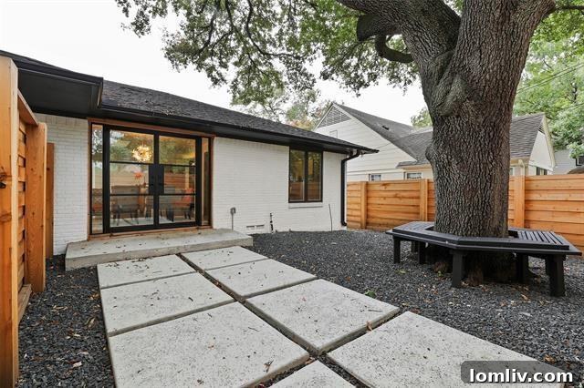 Private balcony overlooking fenced backyard