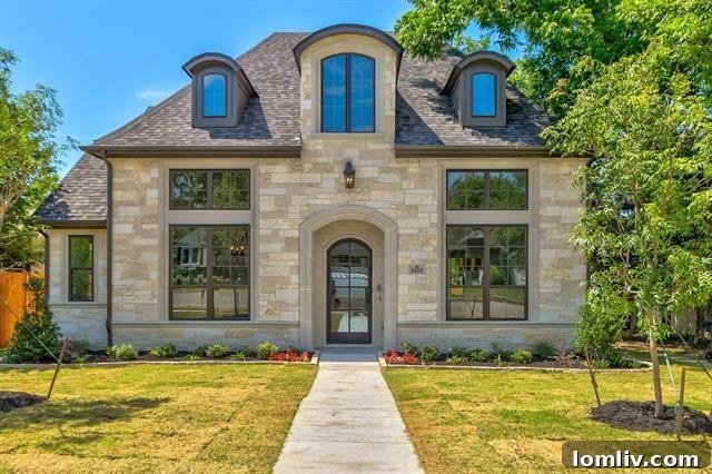 Contemporary new construction home exterior on Pershing Avenue Fort Worth
