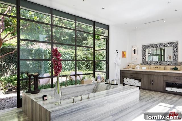 Ryan Seacrest's Grand Beverly Hills Estate