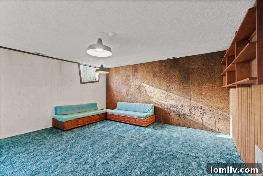 A bathroom completely covered in purple carpet, a true 70s design statement