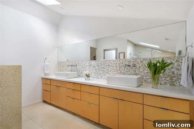 Close-up of Heath Ceramics tile in the kitchen