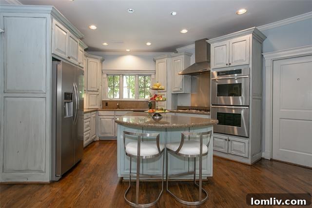 Elegant Living Space Fort Worth