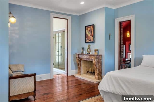 Ornate Interior Details and Fixtures