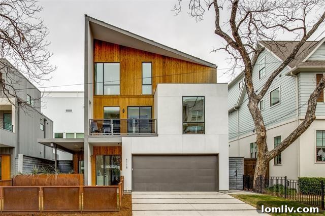 exterior of 4118 Brown Street, a modern luxury home in Dallas