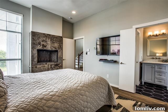 SOHIPs Hottest Discovery A Short-Lived Chance 8 Luxurious Master Bedroom with Fireplace in Dallas Townhome