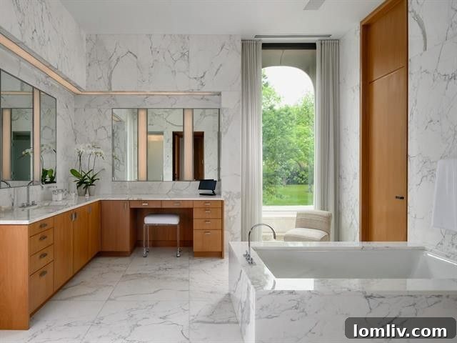 10210 Strait Lane Dallas - Expansive Backyard